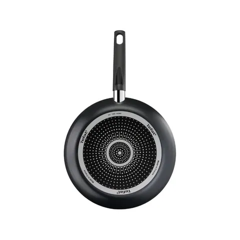 Tefal Simplicity 28cm Frying Pan B5820602 Bottom