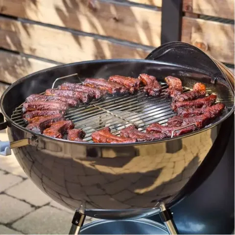 Weber 57cm Original Charcoal Kettle Braai 1502202 Example