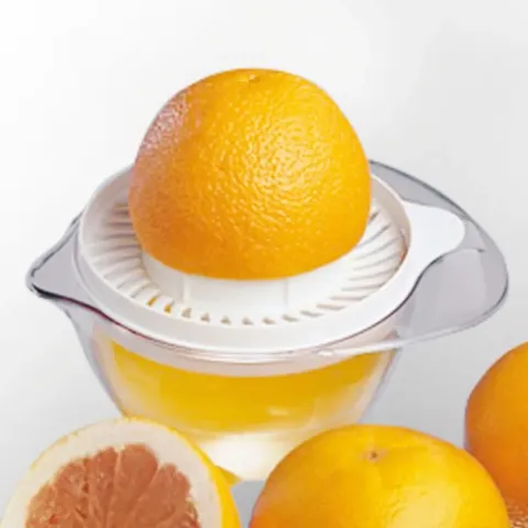 Leifheit Comfortline Citrus Press Lifestyle image