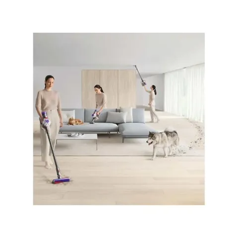 Dyson V8 Vacuum Cleaner 492636-01 Adjustable