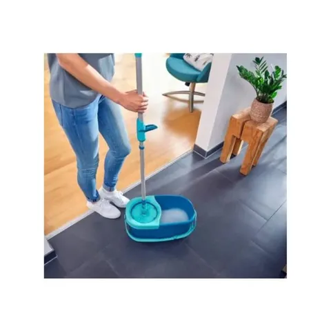Leifheit Disc Ergo Mop Set 52101 Wringer