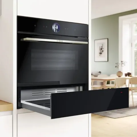 Bosch 14cm Series 8 Warmer Drawer BIC7101B1 lifestyle