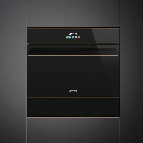 Smeg 15cm DSN Vacuum Drawer Lifestyle 2