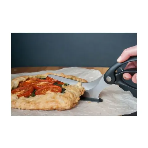  Dreamfarm Scizza Charcoal Black Pizza Scissors DFSC2010 Cutting