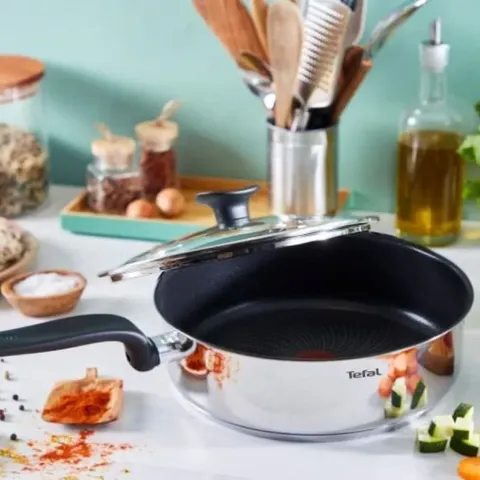 Tefal Primary 24cm Saute Pan E3093204 Display