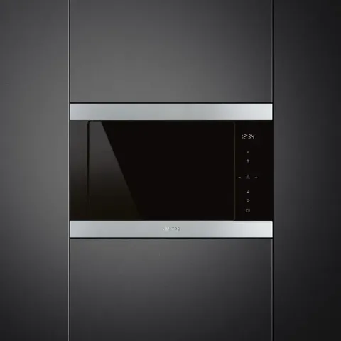 Smeg 60cm Built-In Microwave Oven Lifestyle 