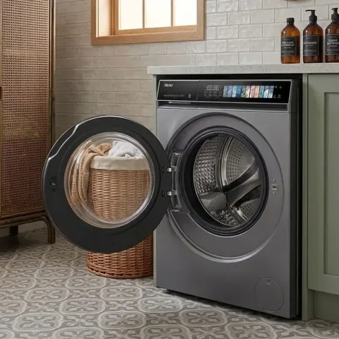 Haier 10.5kg Front Loader Washing Machine HW105-B14367S8U1ZA Display