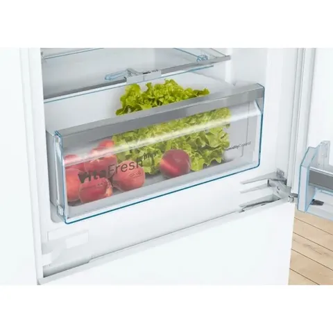 Bosch 270L Bottom Freezer KIS87AF30U Crisper