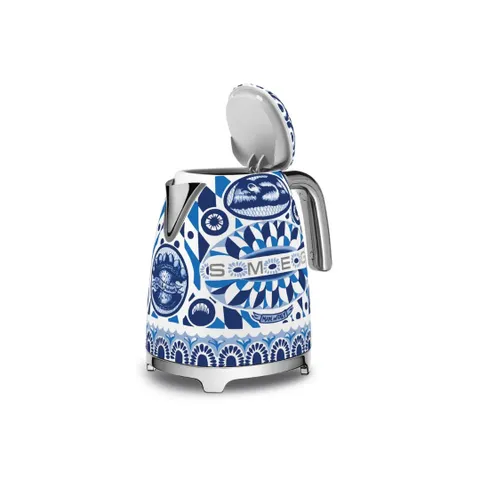Smeg Dolce & Gabana Mediterraneo Blue Kettle KLF03DGBEU Open Lid