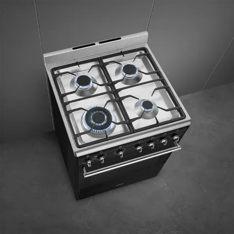 Smeg Glossy Black Gas Electric Cooker SSA60MBL2 Top view