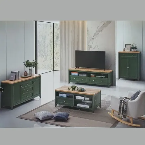 Dell 1.5m Oak/Moss Finish Plasma Unit lifestyle