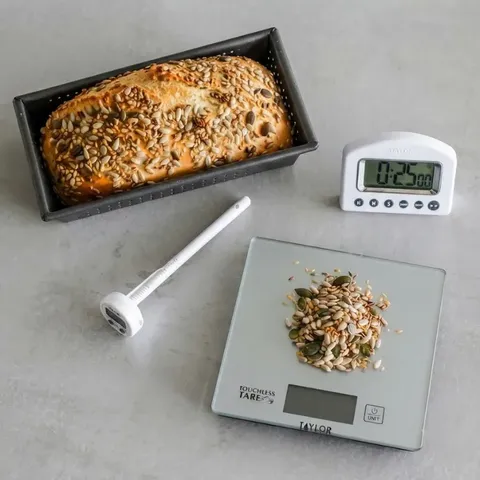KitchenCraft Taylor Pro Digital Measuring Set TYPROMEASSET Display