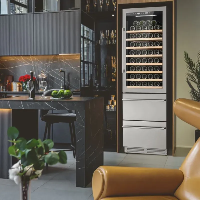 SnoMaster 118 Bottle Upright Wine Cooler VT-194D | Tafelberg