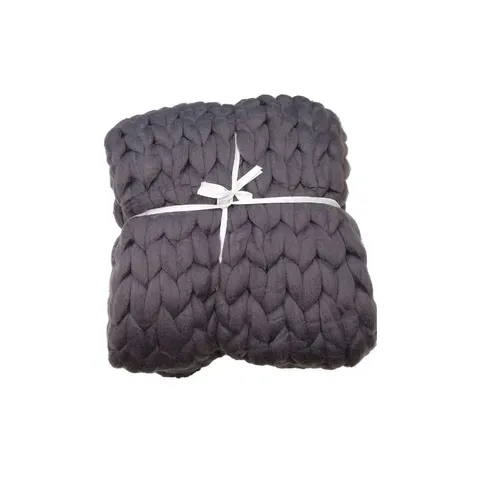 Home4U 100x120 Dark Grey Chunky Woolen Blanket
