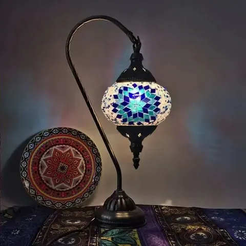 Home4U Tiffany Blue Oval Lamp YBT250-5 Display